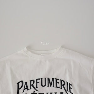 【即納】 nancy T-shirt