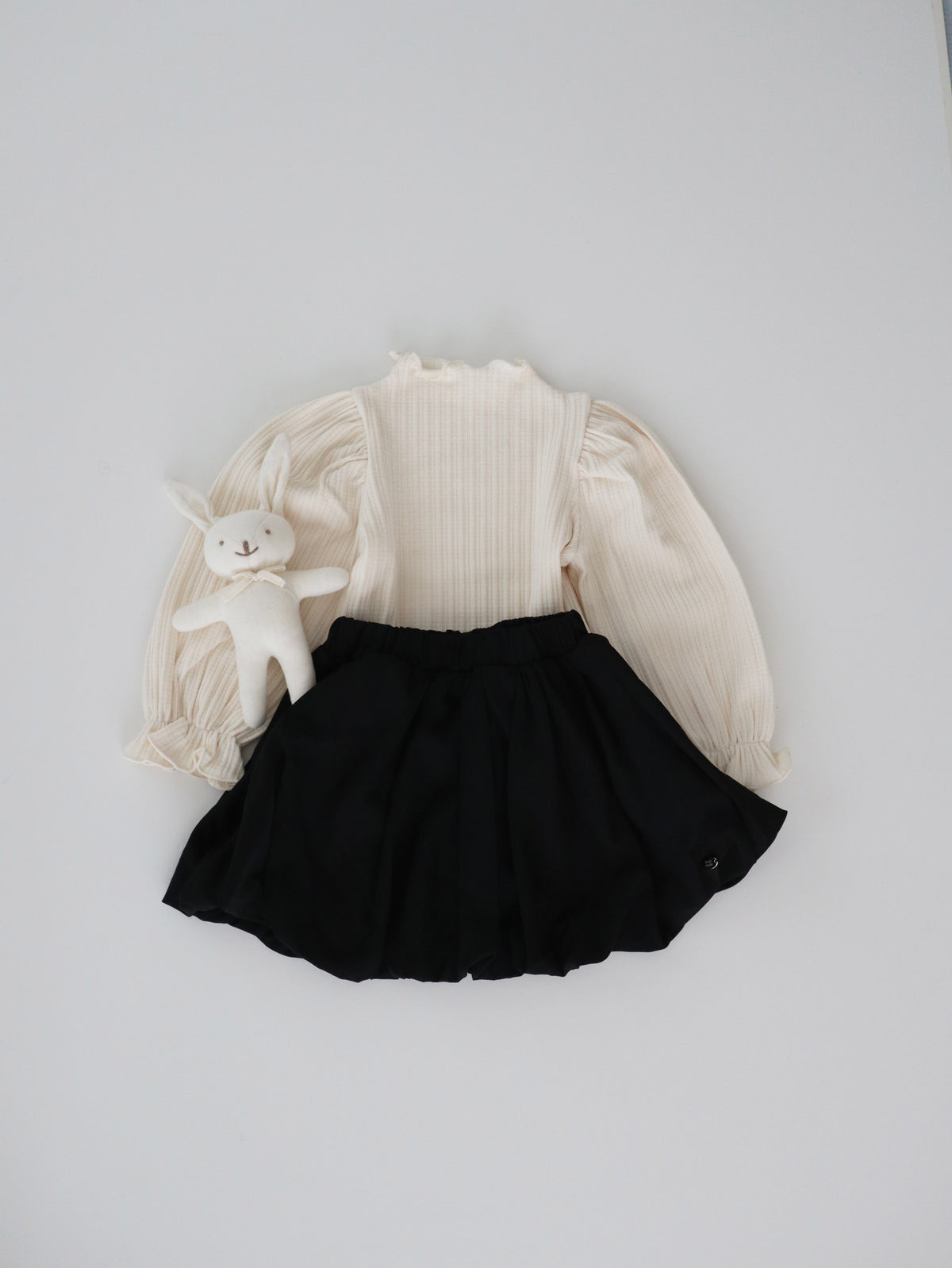 【即納】Mellow Puff Tops