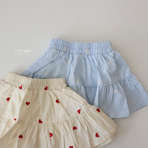 【即納】 heart embroidery skirt