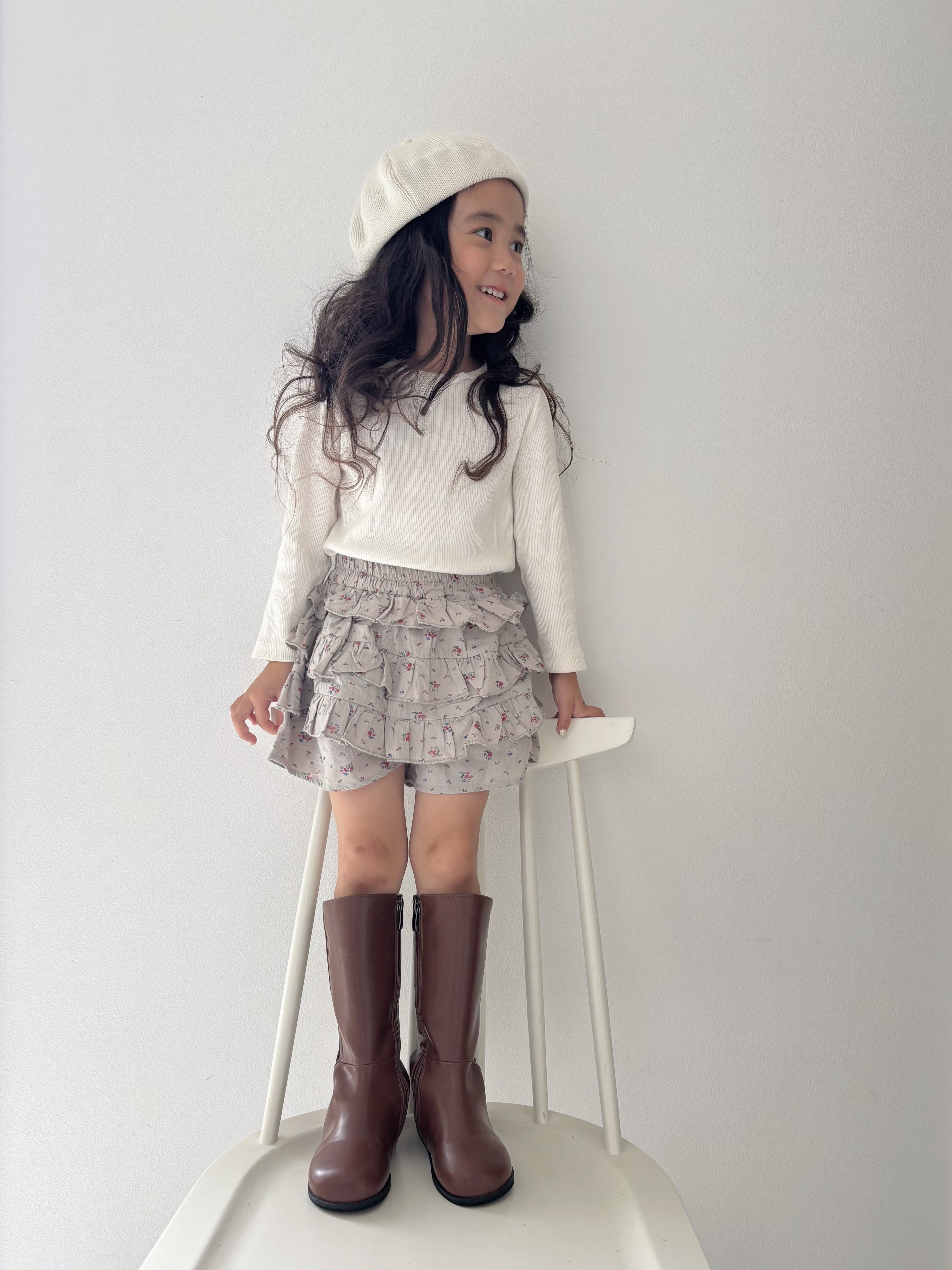 【即納】Greige Triple Frill Shorts