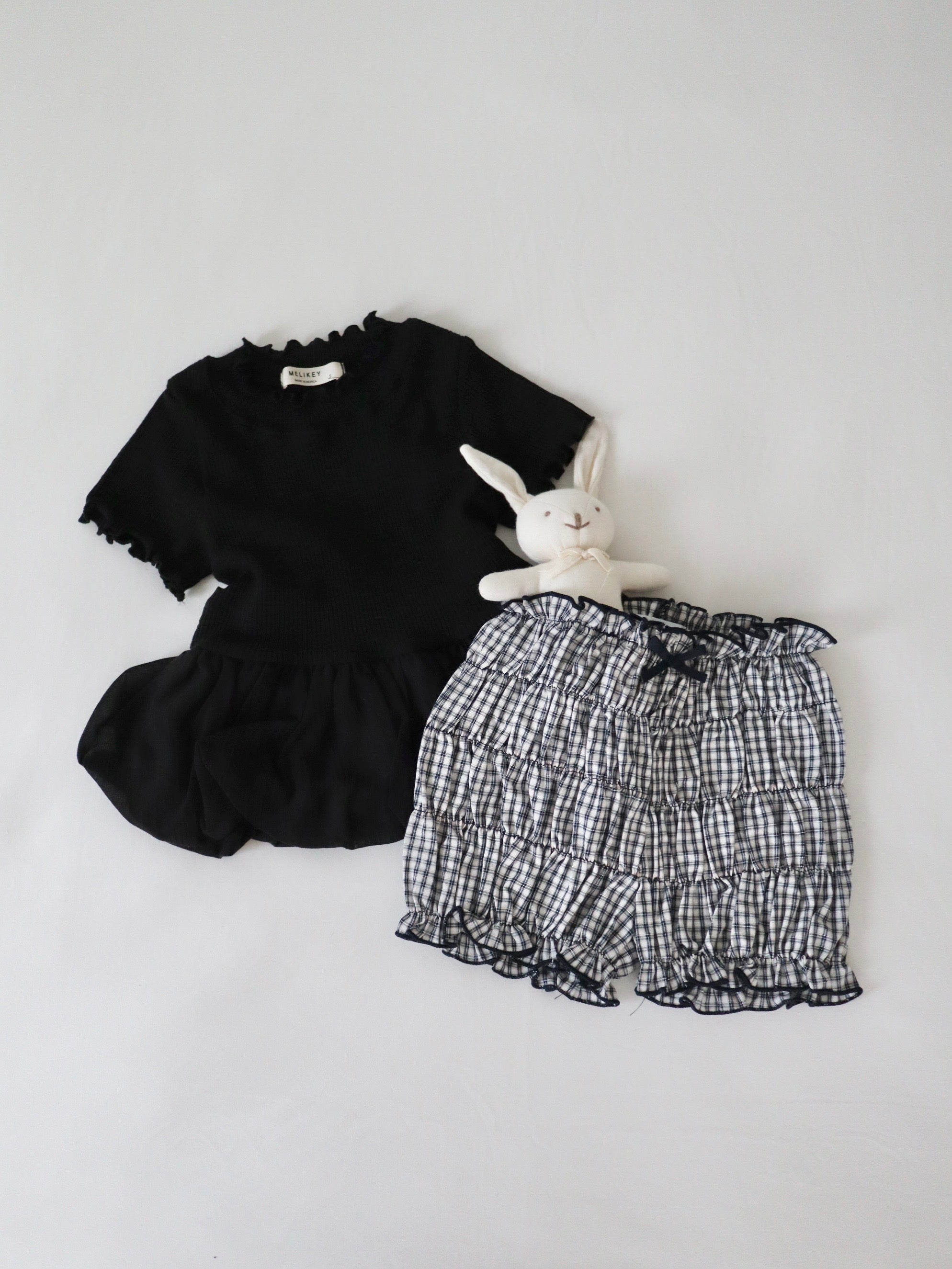 【即納】Pipi Pleats Pants