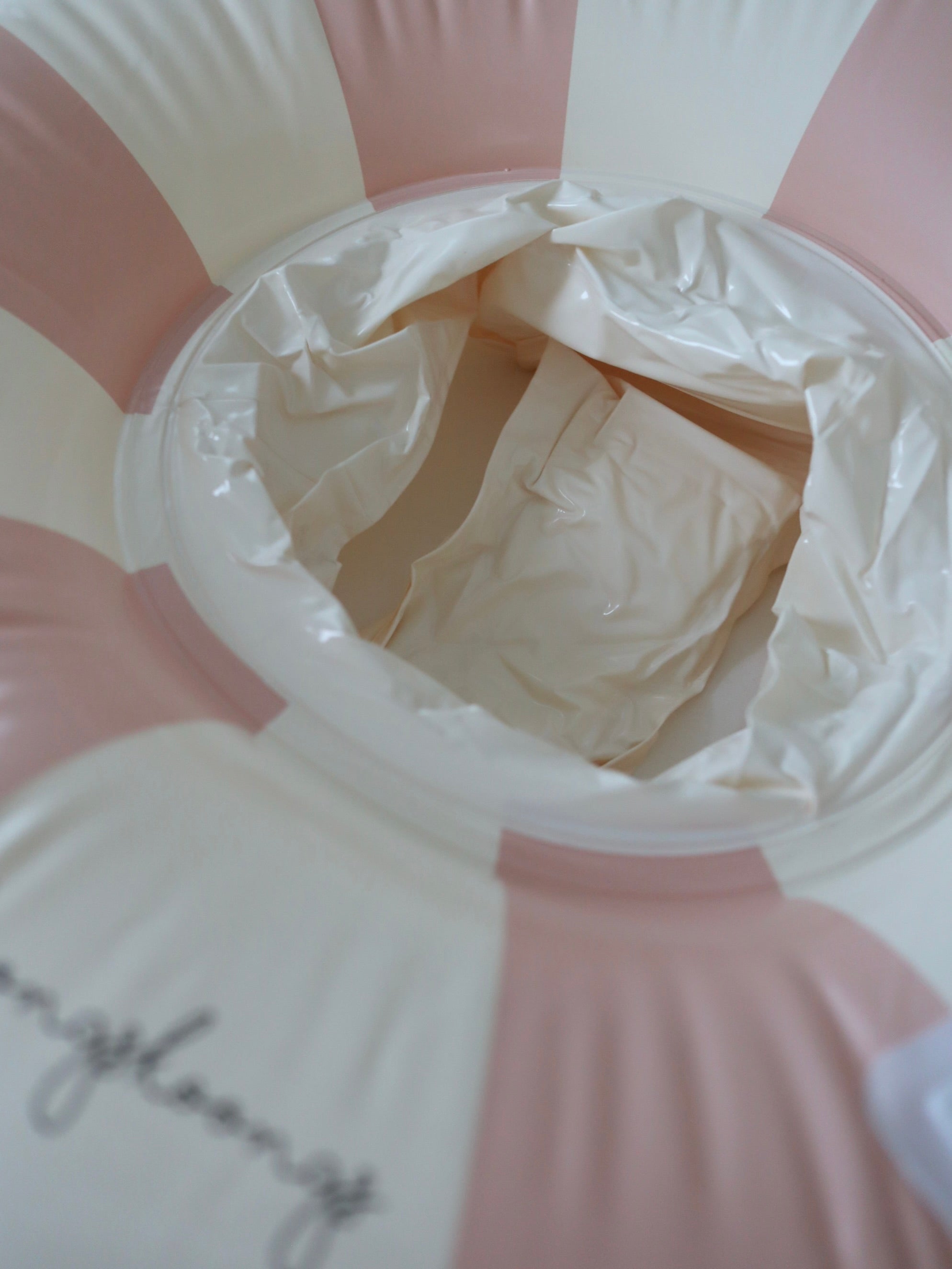 【即納】Ichigo Milk Stripe