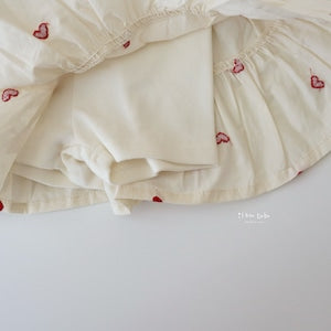 【即納】 heart embroidery skirt